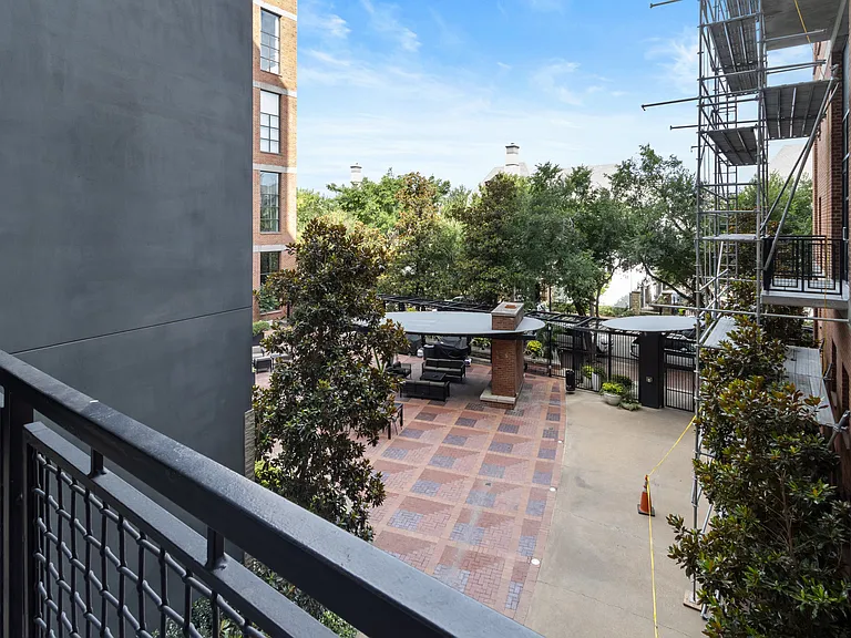 3110 Thomas Ave — Photo 20