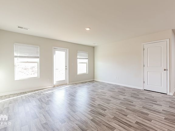 4th image of 130 Combine Ln