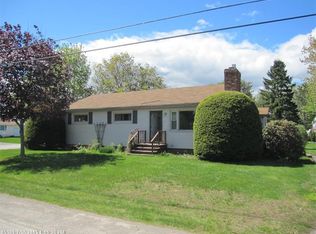 4 Upland Rd, Brewer, ME 04412