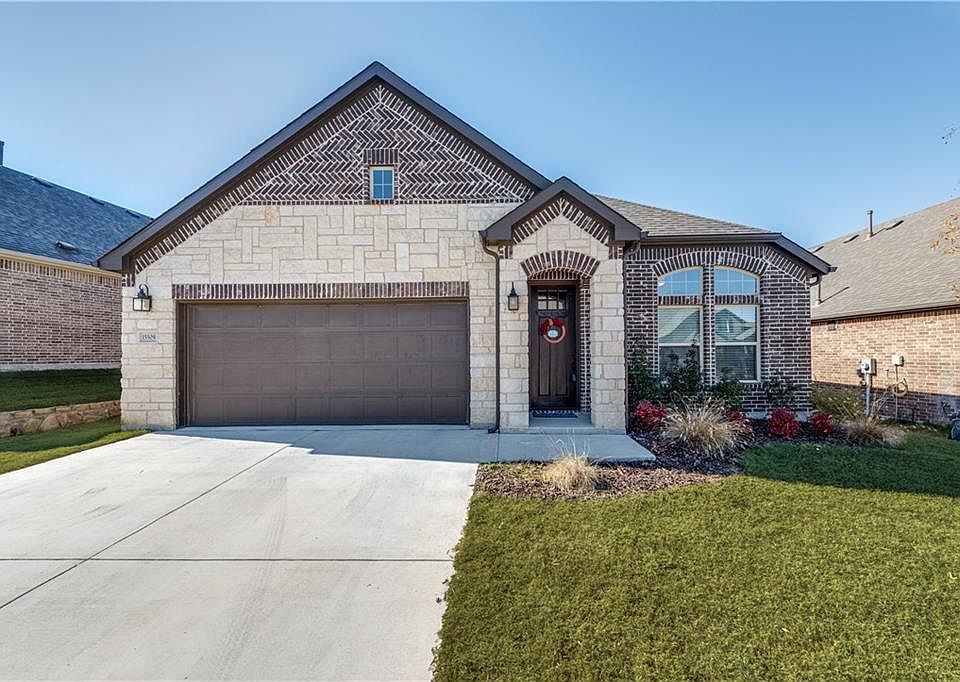 1st image of 15509 Pioneer Bluff Trl