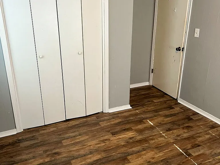 6255 Memphis Ave — Photo 14