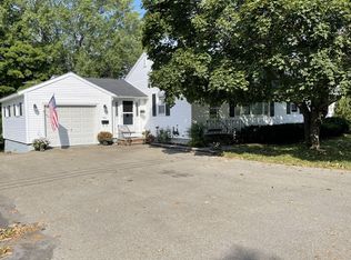 92 Dudley St, Presque Isle, ME 04769