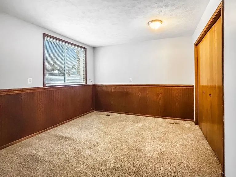 2069 Andrew St SE #4 — Photo 5