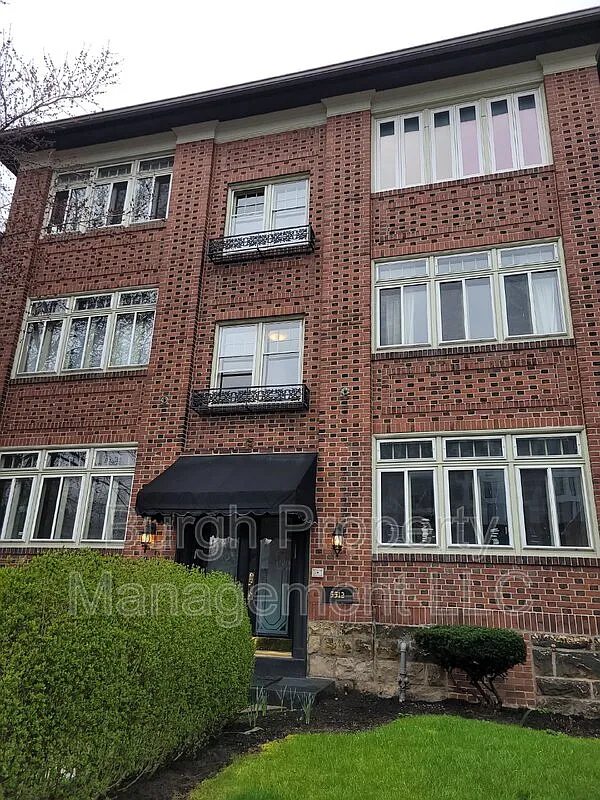 Shadyside — Photo 1