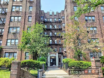 590 Ocean Avenue #2B in Prospect Park South, Brooklyn | StreetEasy