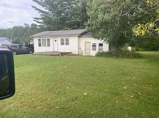 9438 Arnold Creek Dr, Reed City, MI 49677