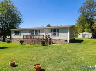 210 Edge Hill Dr, Cumberland, VA 23040