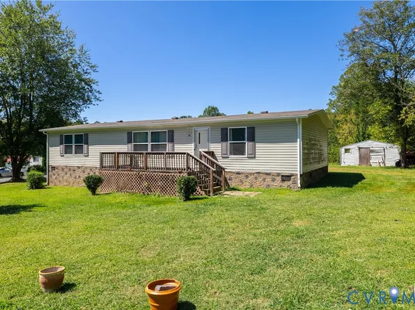 210 Edge Hill Dr, Cumberland, VA 23040
