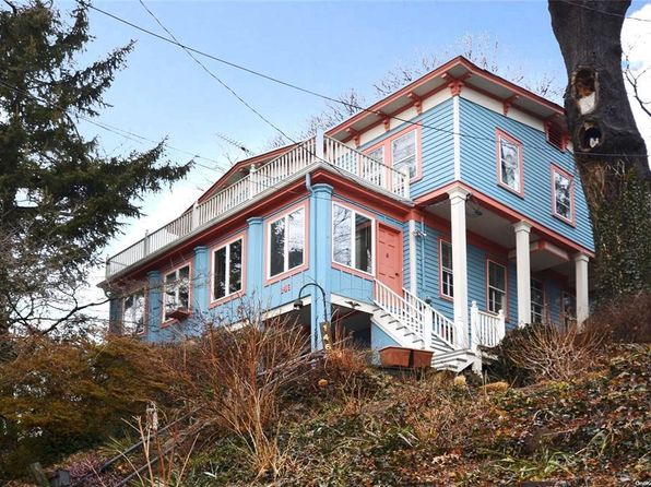146 Bayview Ave #B