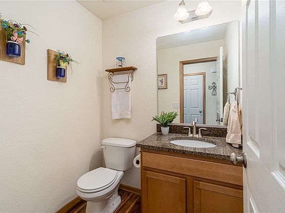 2nd image of 834 NE Cherry Plum Dr