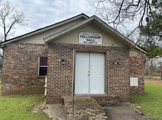 402 Grey St, Selma, AL 36703
