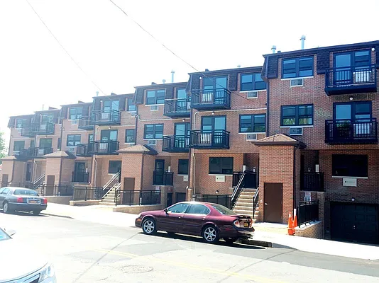 Rented by Metro Garden Realty NYC | media 1