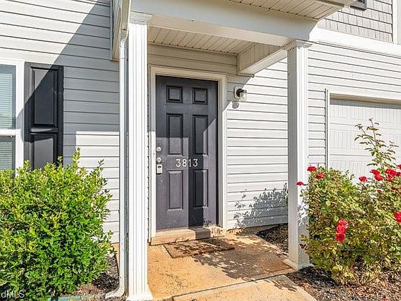 3rd image of 3813 Miller Dr
