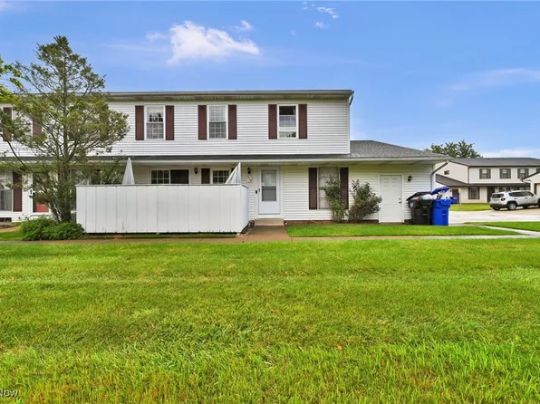 6516 Liberty Bell Dr #29A, Brookpark, OH 44142
