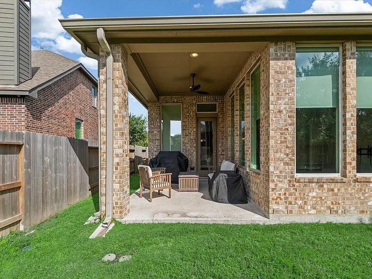 11231 Dunstan Hill Dr — Photo 26