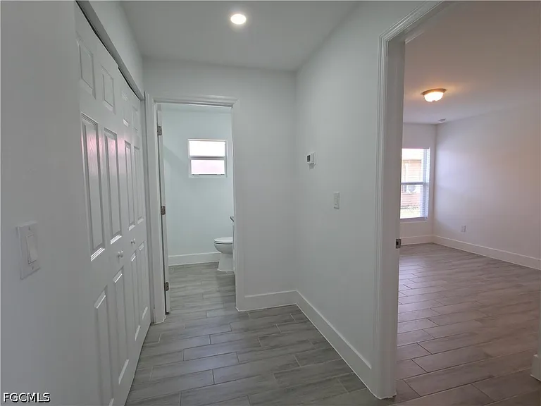 2907 SW Santa Barbara Pl — Photo 12