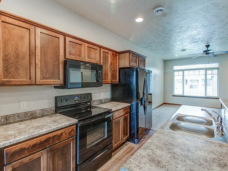Bison Trail Twin Homes — Photo 22