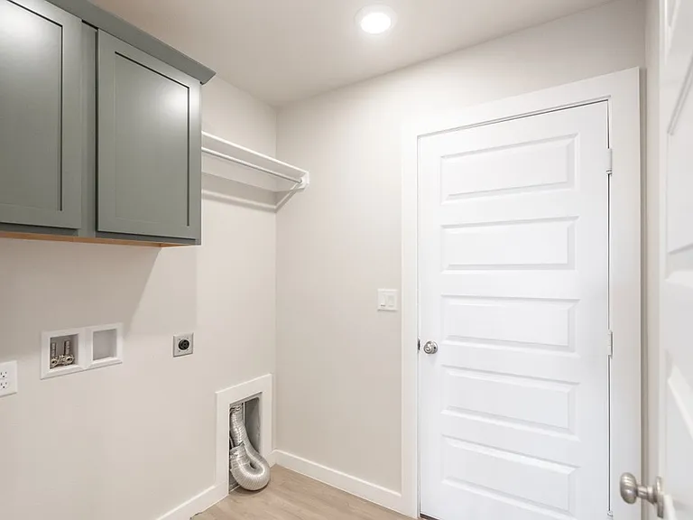 5905 Settler Ave — Photo 32