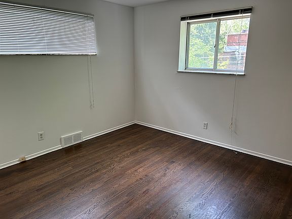 4th image of 7259 Delmar Blvd