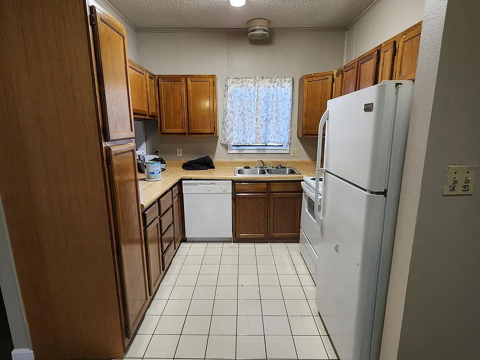 1503 Southport Blvd #D
