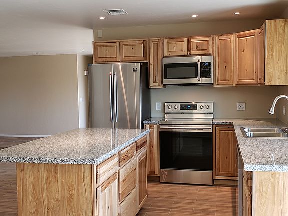 2nd image of 10302 E Calle Del Este