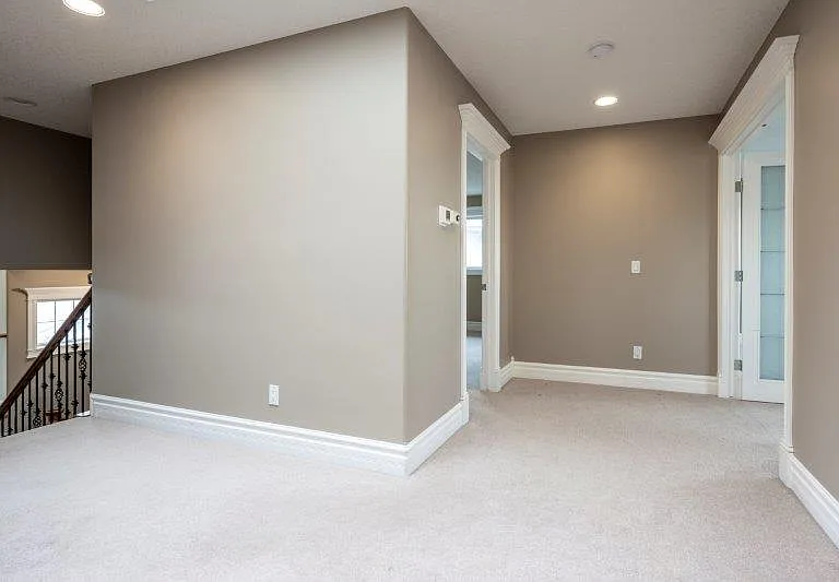 61 Simcrest Grv SW — Photo 25