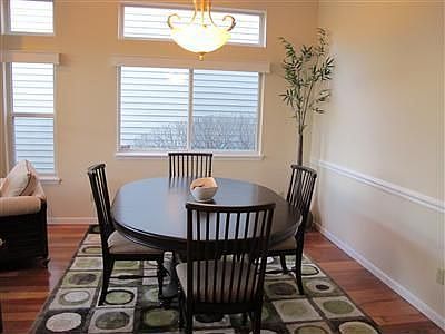 4th image of 6939 Wembley Cir