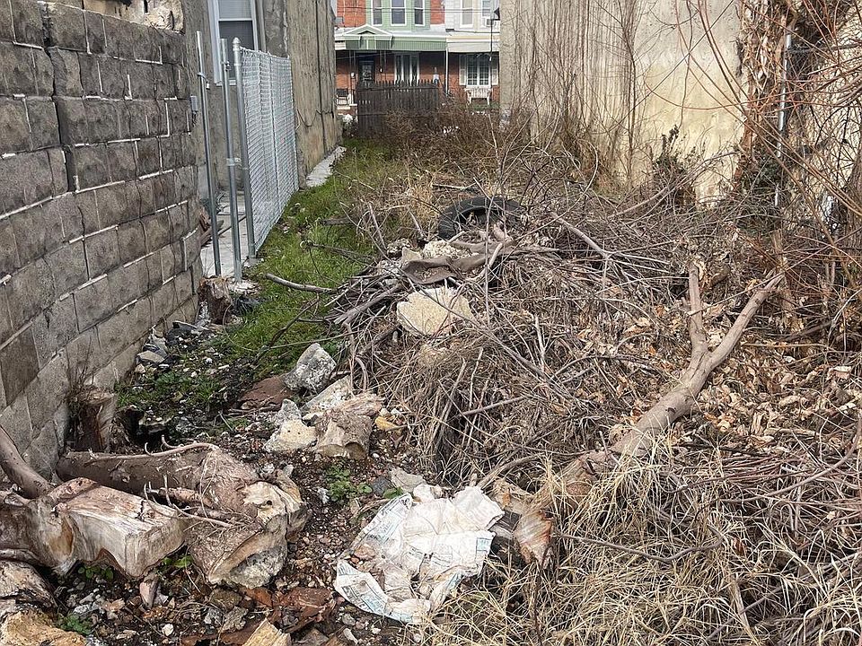 2nd image of 2340 W Tioga St