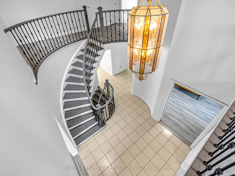 477 Cummer Ave — Photo 17