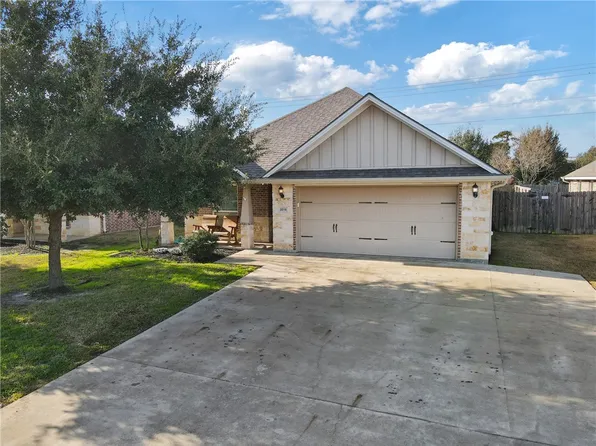 3516 Davidson Dr, College Station, TX 77845