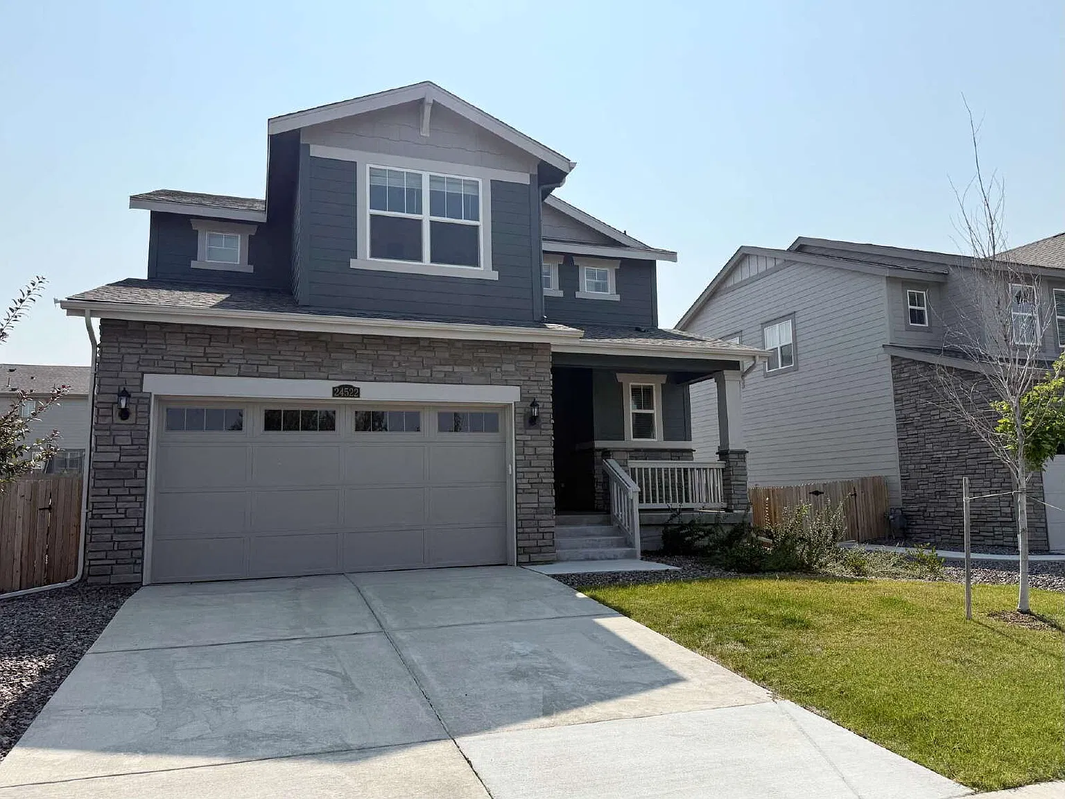 3 bed, 2.5 bath, 2140 sqft, $3,100 — Photo 2