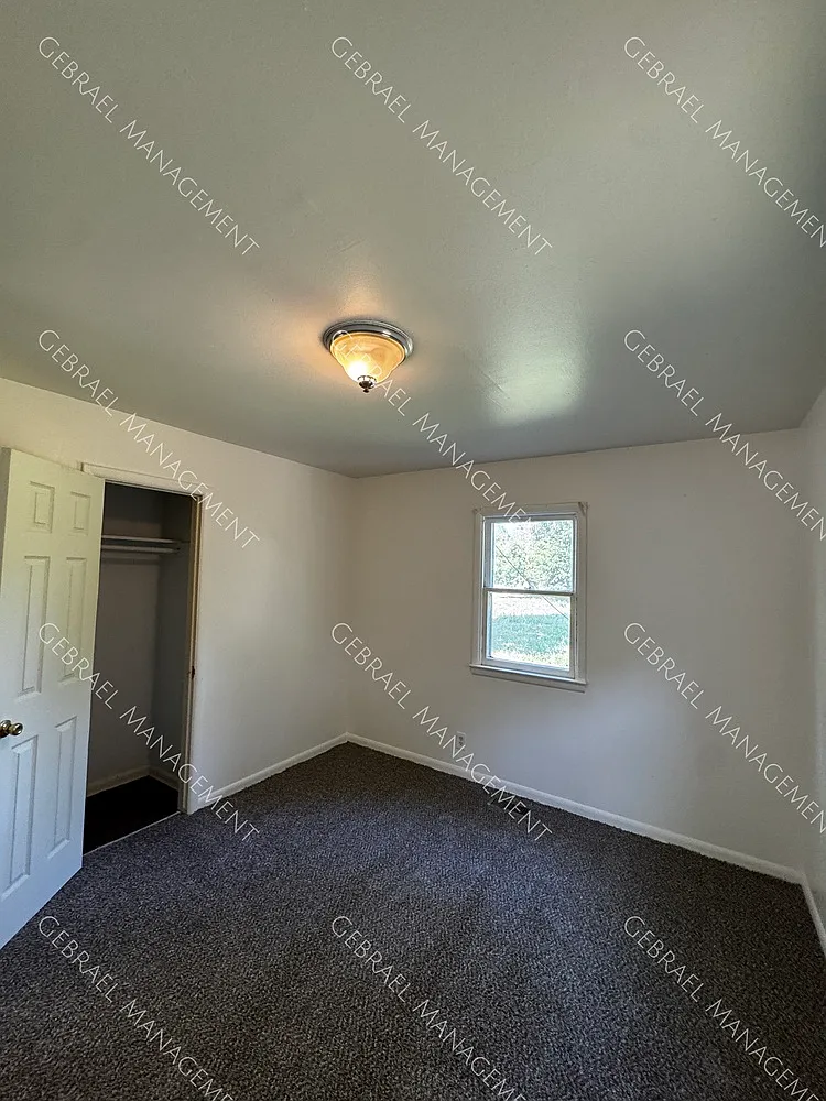 3123 Bennett Ave. NEW — Photo 4