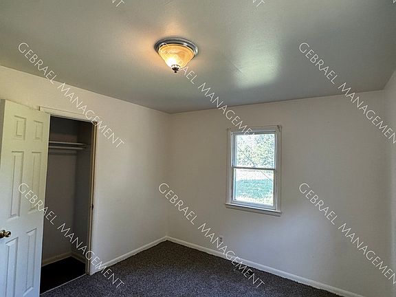 4th image of 3123 Bennett Ave