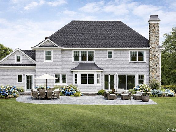 2nd image of 4 Kennedy Lane