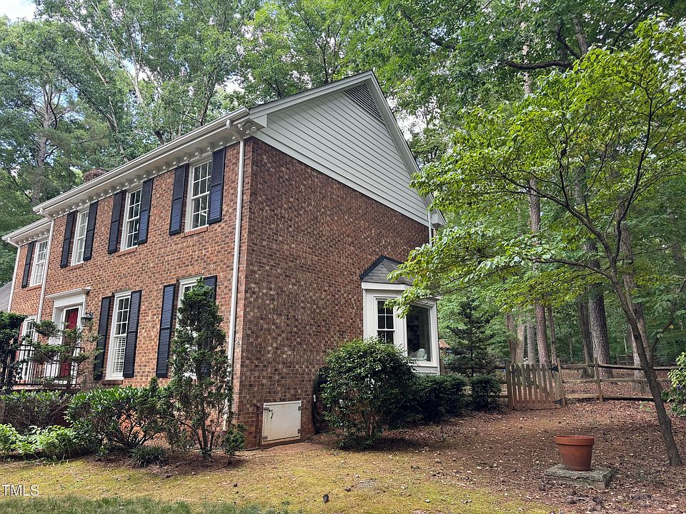 2nd image of 7905 Breda Ct