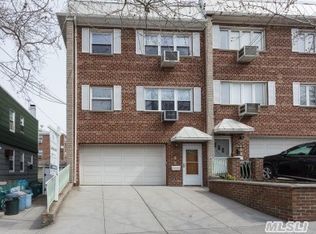 5969 59th Pl, Maspeth, NY 11378
