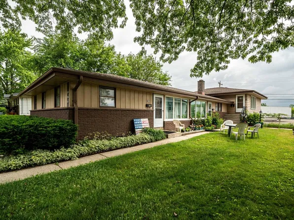 865 Harding AVENUE #867-869, Waukesha, WI 53186