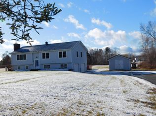 515 Patten Dr, Hermon, ME 04401