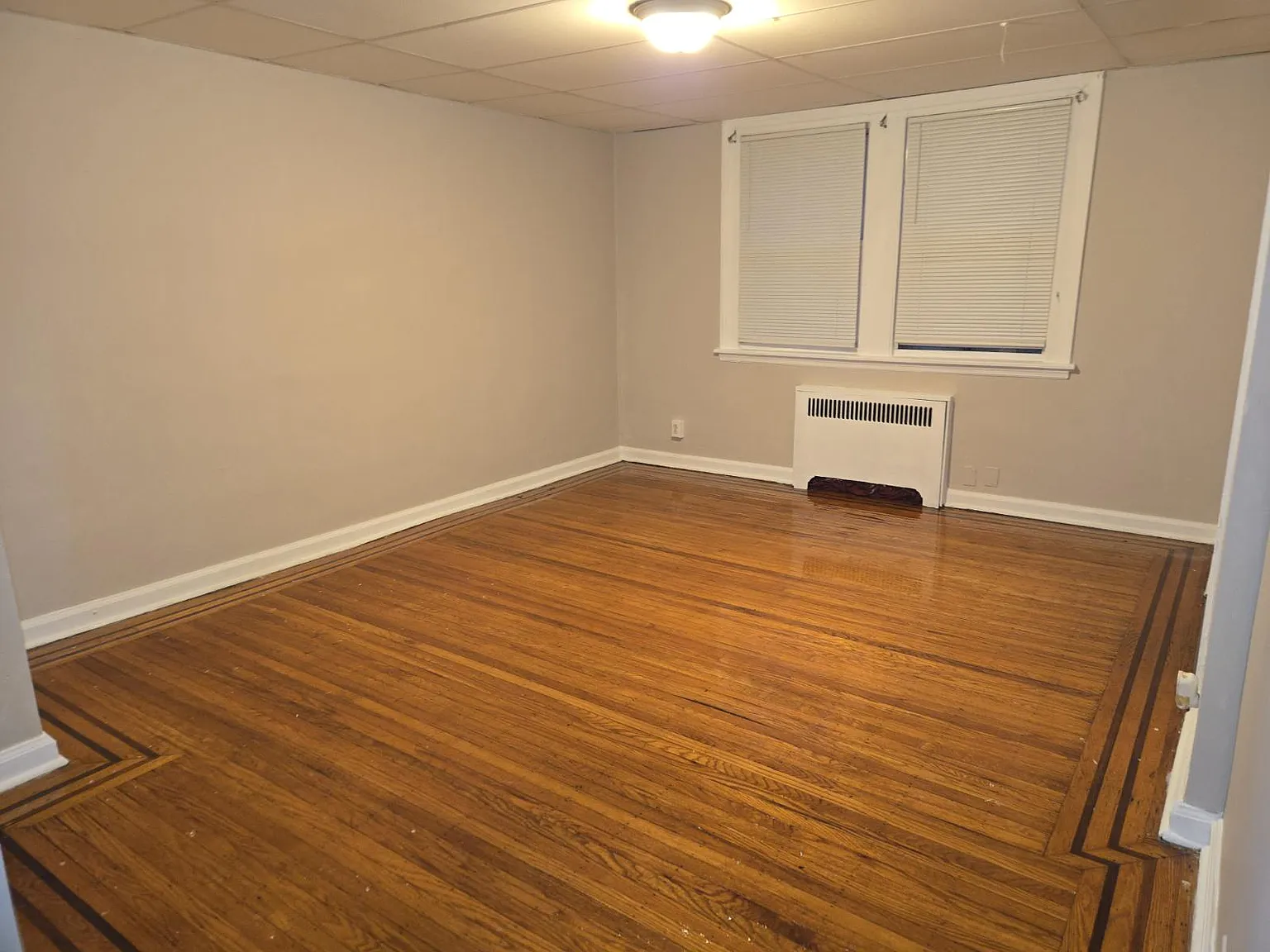 2 bed, $1,050 — Photo 4
