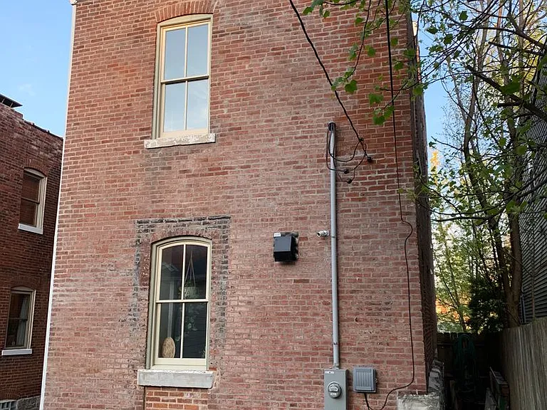 3325 Indiana Ave — Photo 32