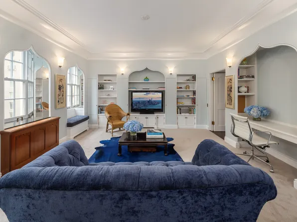 1 East End Avenue image 9 of 16