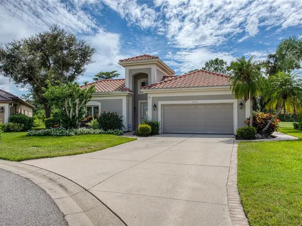 8736 54th Ave E, Bradenton, FL 34211