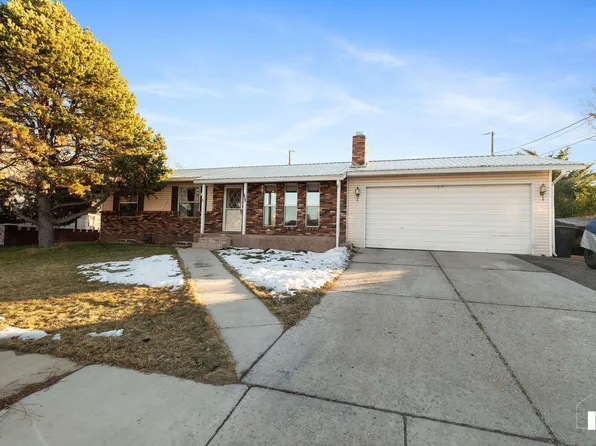 583 W Pinewood Dr, Cedar City, UT 84720