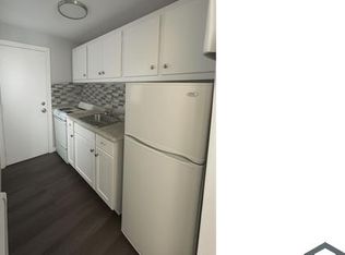 165 McKinley Ave #8A, Bridgeport, CT 06606