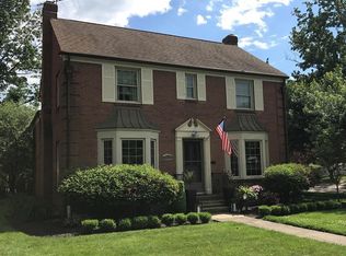 16307 Edgecliff Ave, Cleveland, OH 44111
