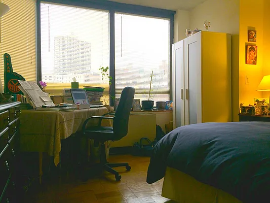 Rented by Keller Williams NYC | media 20