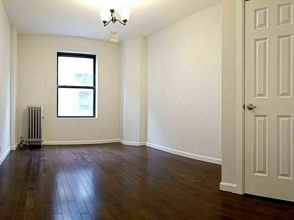3rd image of 392 Saint Johns Pl APT 3D