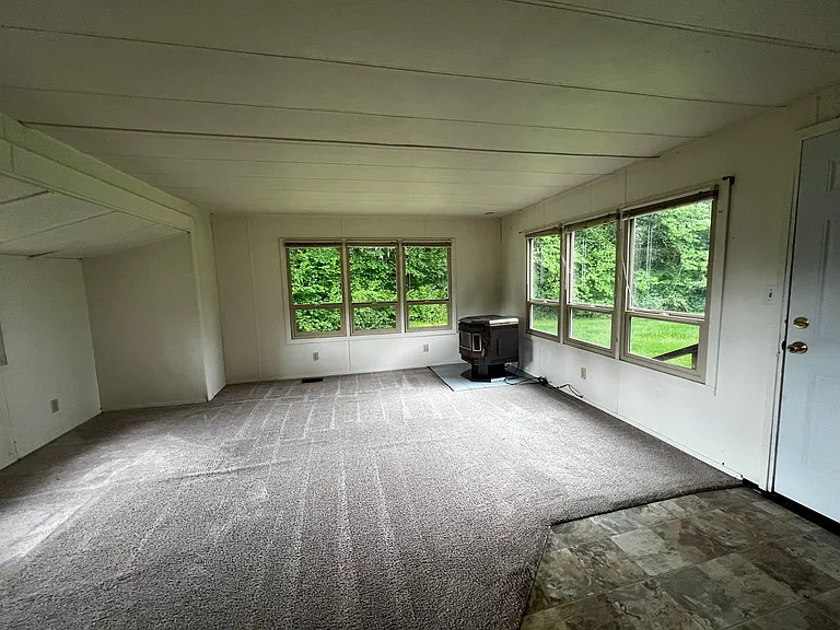 7592B Woodland Rd — Photo 4