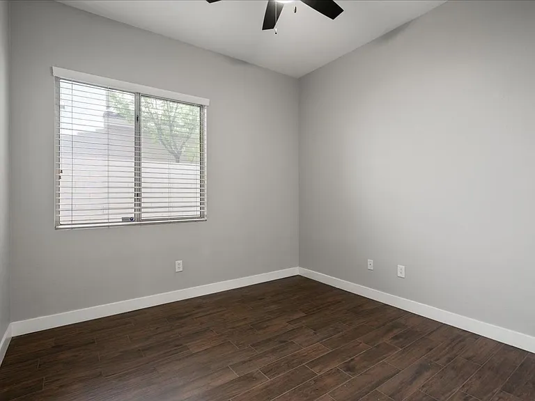 10101 Pinnacle View Pl — Photo 32