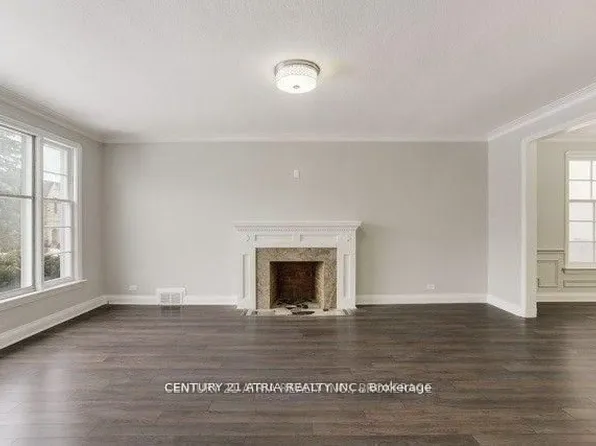 46 Fenn Ave, Toronto, ON M2L 1M8